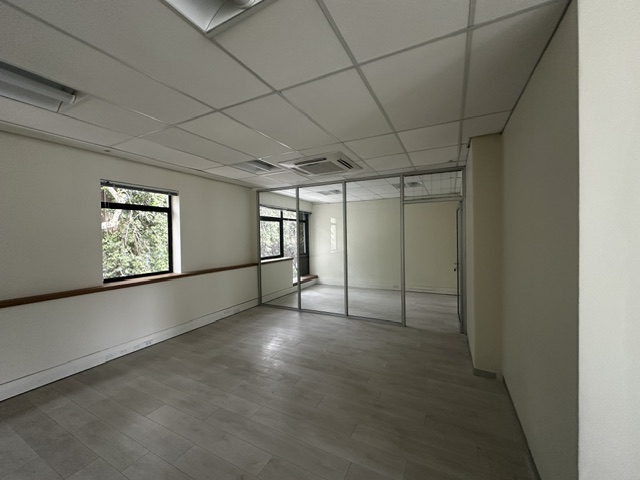 To Let Commercial Property for Rent in Newlands Western Cape